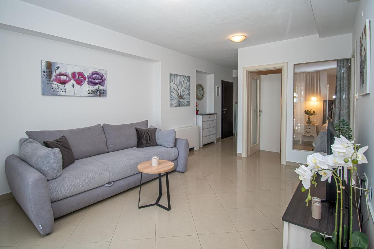 Beachfront Apartments Gabine Kastela Luaran gambar