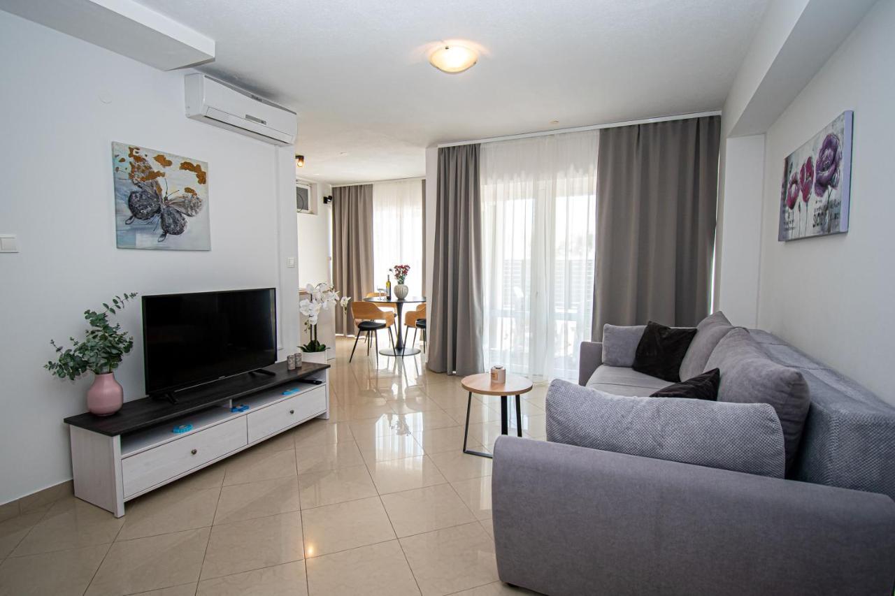Beachfront Apartments Gabine Kastela Luaran gambar