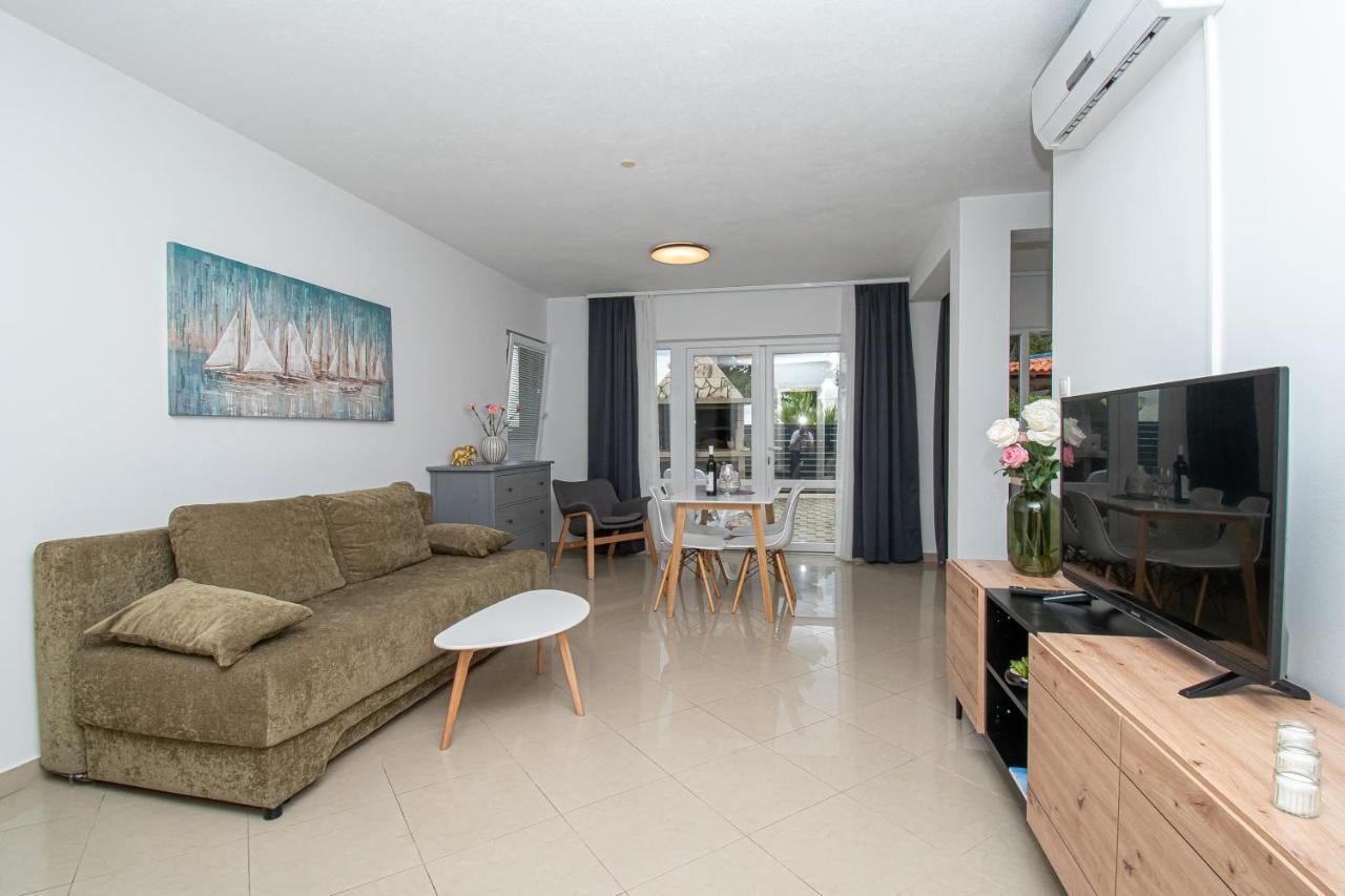 Beachfront Apartments Gabine Kastela Luaran gambar