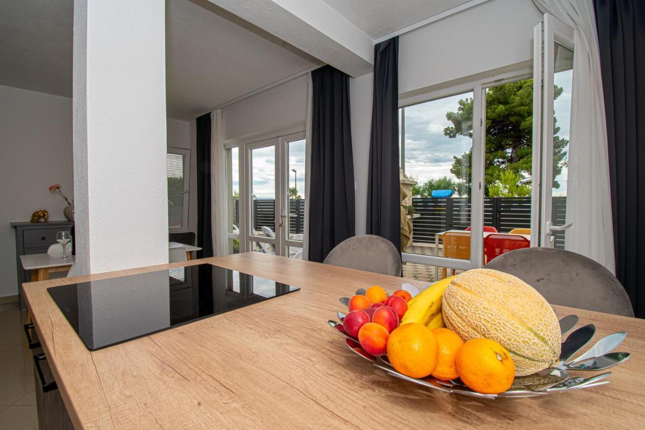 Beachfront Apartments Gabine Kastela Luaran gambar