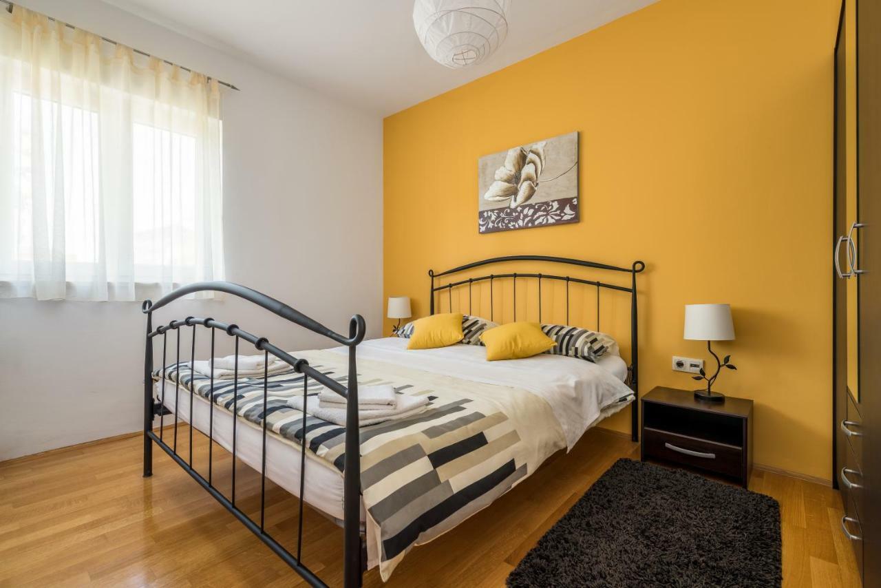 Beachfront Apartments Gabine Kastela Luaran gambar