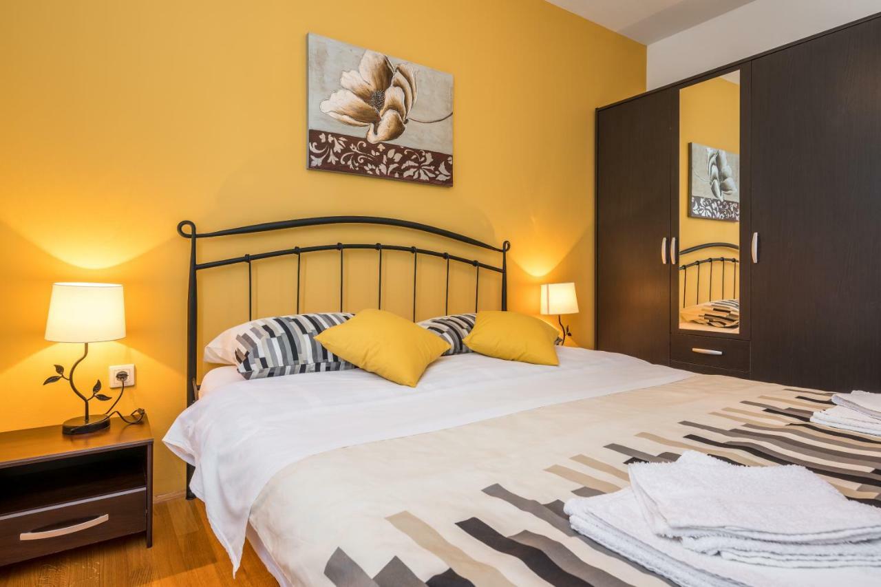 Beachfront Apartments Gabine Kastela Luaran gambar
